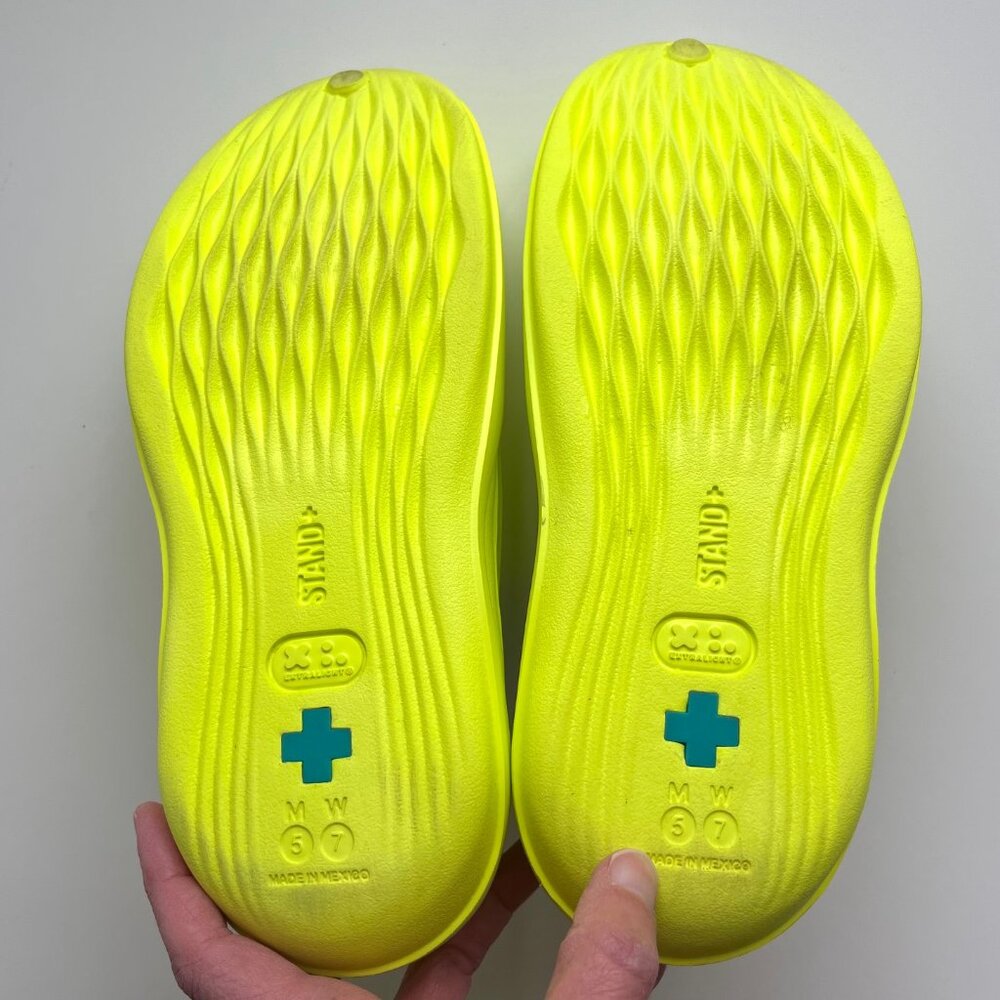 STAND+ AntiGrav1 Unisex Recovery Shoe in Citron | Men 5/Women 7 - Picture 9 of 9